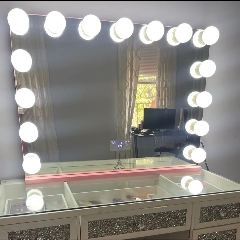 Vanity Mirror - Picture 4 of 5